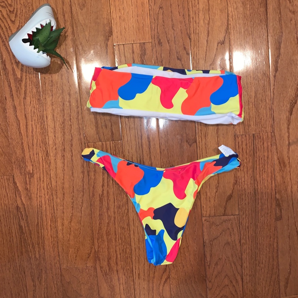 two piece multi color camo bikini set 🦋